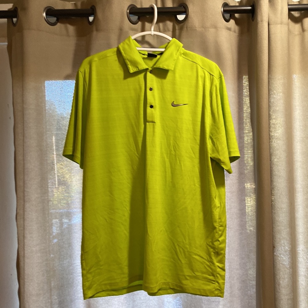 Mens L Nike Tiger Woods Collection DriFit polo